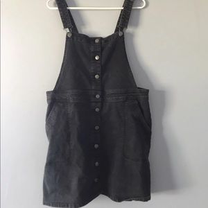 Overall dress